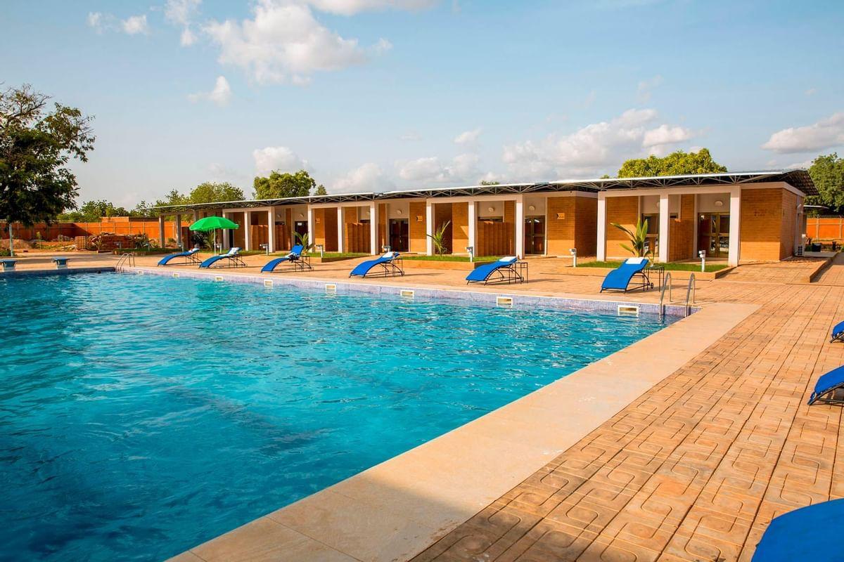 Dunia Hotel Ouagadougou Loumbila Екстер'єр фото