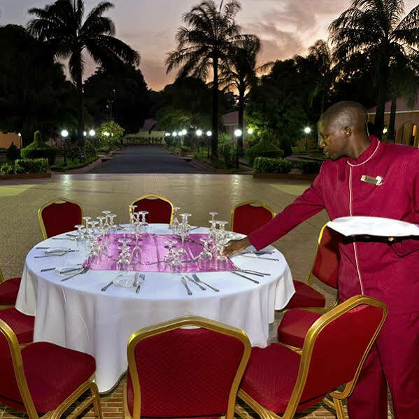 Dunia Hotel Ouagadougou Loumbila Екстер'єр фото